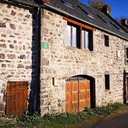 Holiday home Maison De Varennes Chambon-sur-Lac